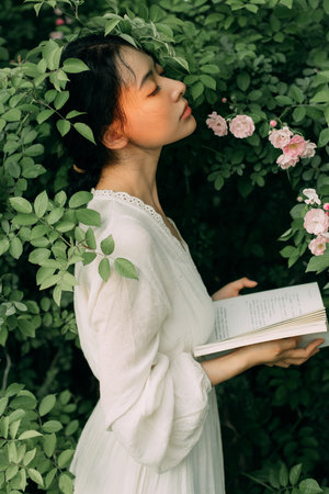 蜜蜂少女秀机械舞